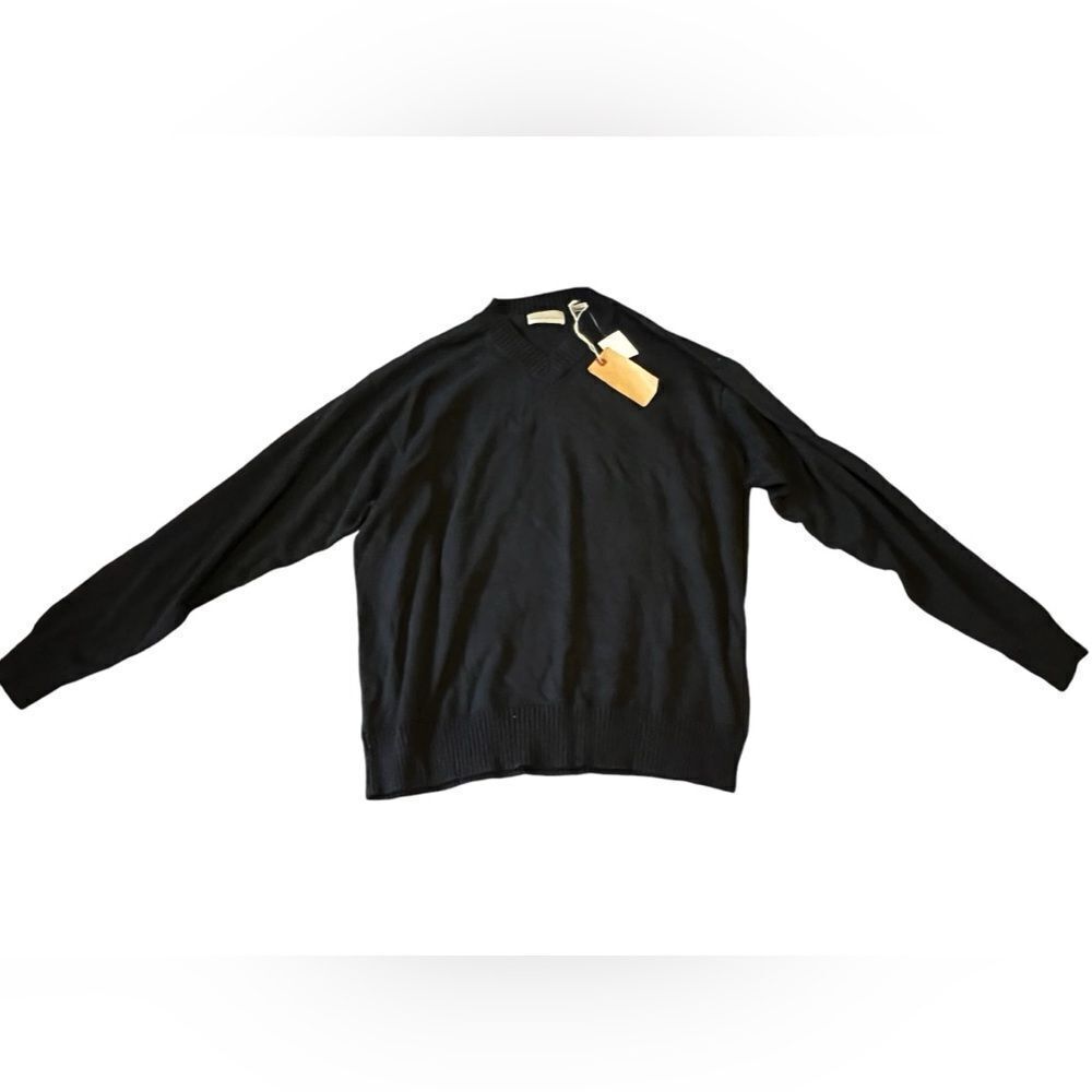 New American blue v neck sweater